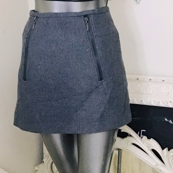 VINTAGE Kenar Mini Skirt - Picture 2 of 7